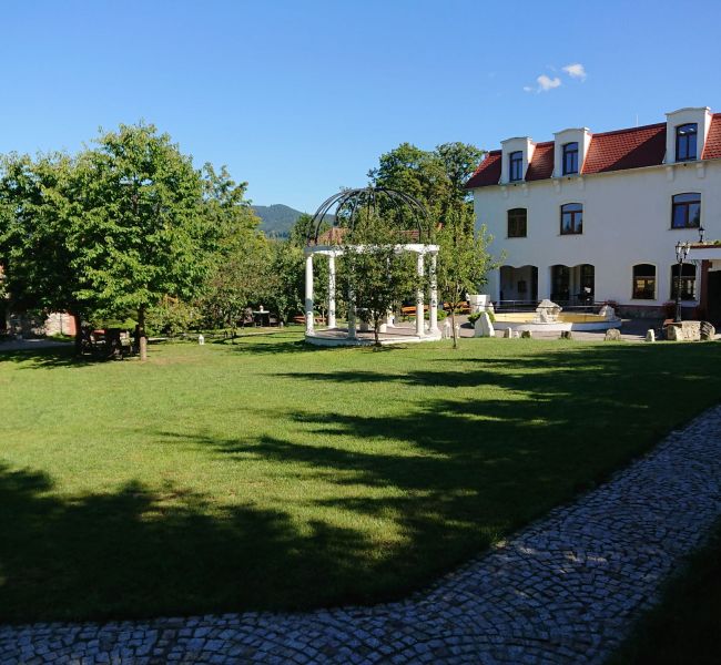Dworek